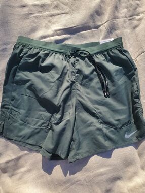 Nike Men's 5" Running Shorts - Army Green